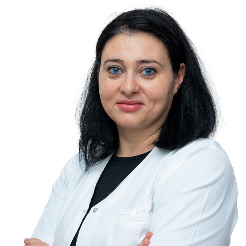 Dr. Ioana-Adina Pescărașu